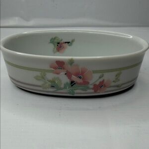 Vintage 80s Floral Oval Ceramic Soap Dish
